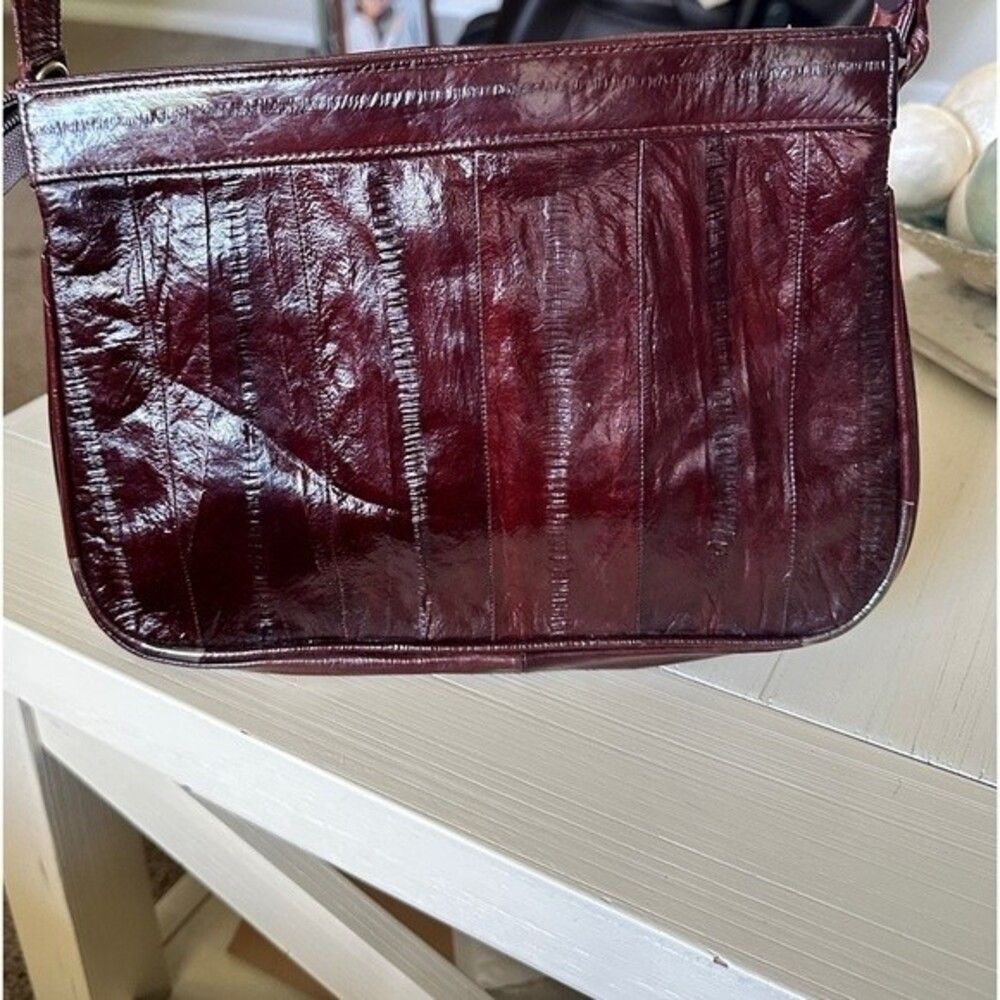 Vintage Unique Burgundy Authentic Eel Skin Crossbody Shoukder Bag